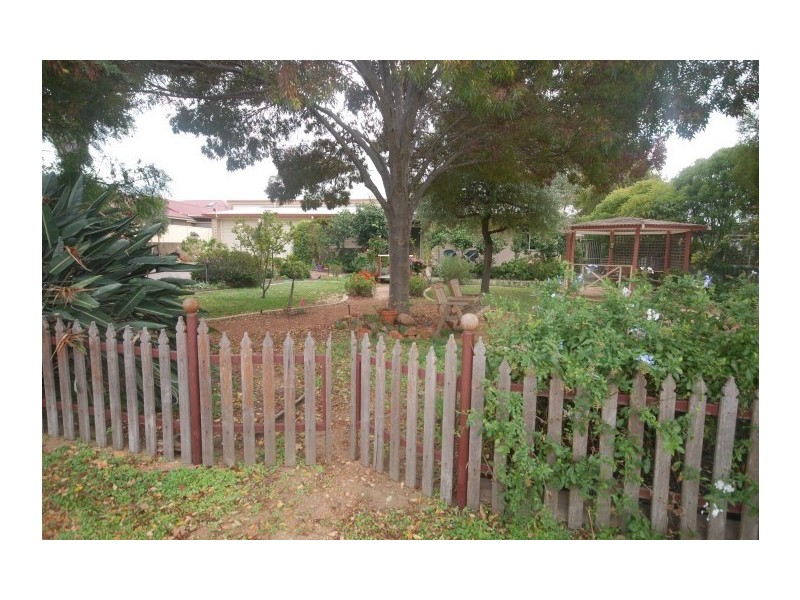 34 Felspar Street, Narrogin WA 6312