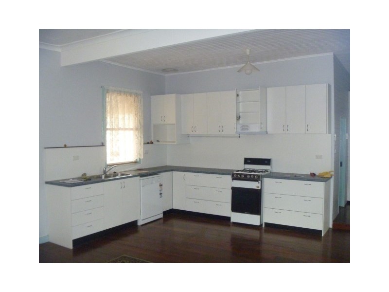 26 Lock Street, Narrogin WA 6312