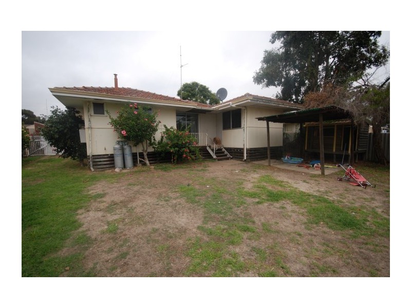 52 Hough Street, Narrogin WA 6312