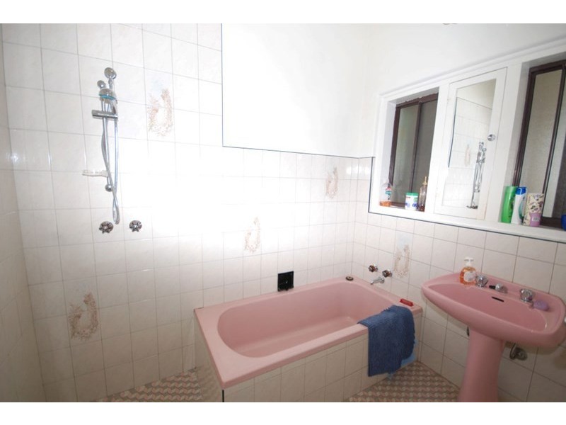 33 Hansard Street, Narrogin WA 6312