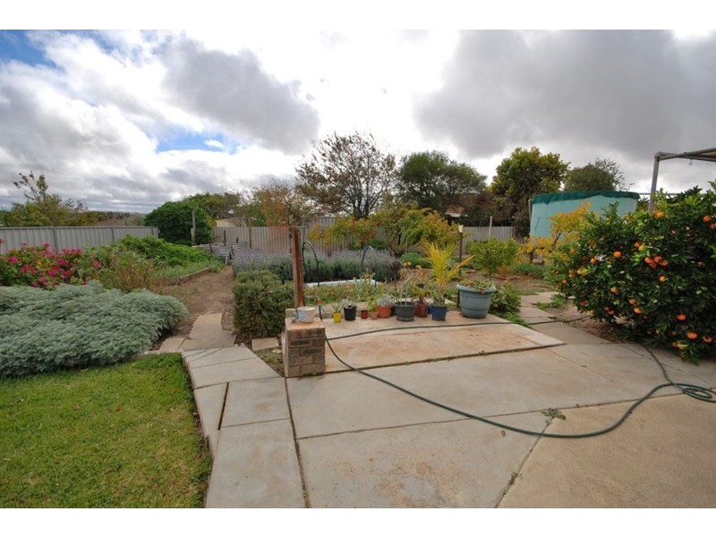 33 Hansard Street, Narrogin WA 6312