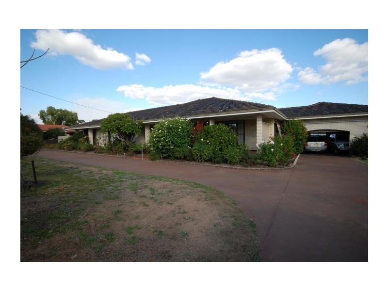 5 Shire Street, Pingelly WA 6308