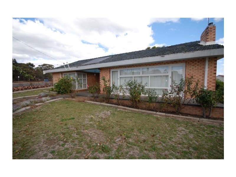 40 Homer Street, Narrogin WA 6312