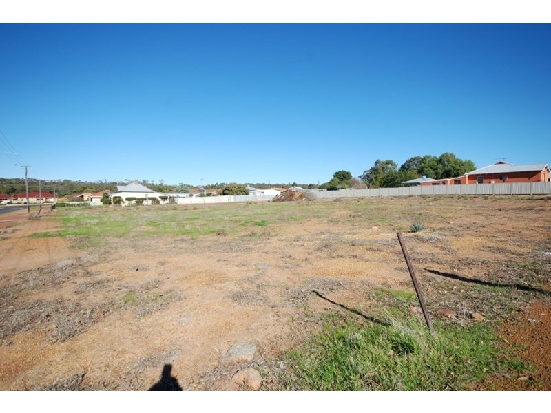 24 Glyde Street, Narrogin WA 6312