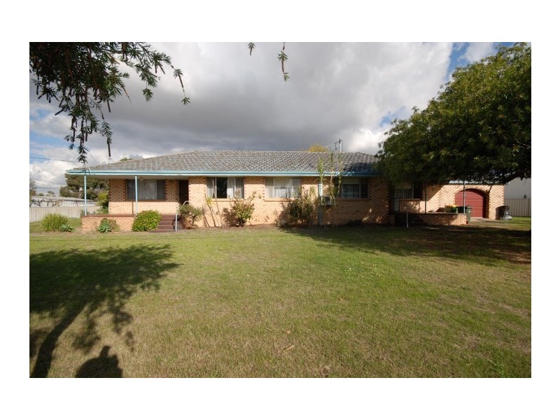 3 Dellar Street, Narrogin WA 6312