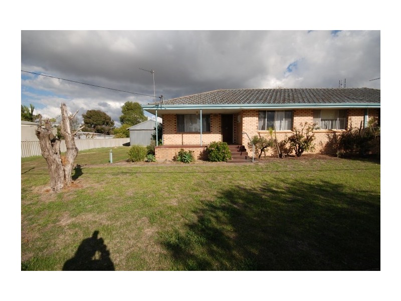 3 Dellar Street, Narrogin WA 6312
