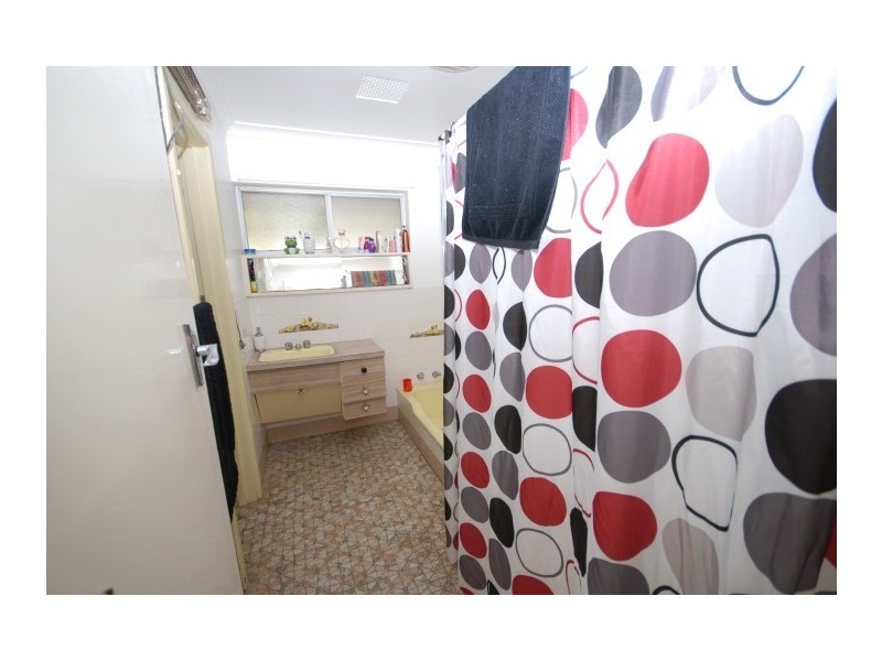 3 Dellar Street, Narrogin WA 6312