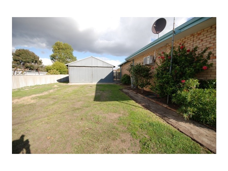 3 Dellar Street, Narrogin WA 6312