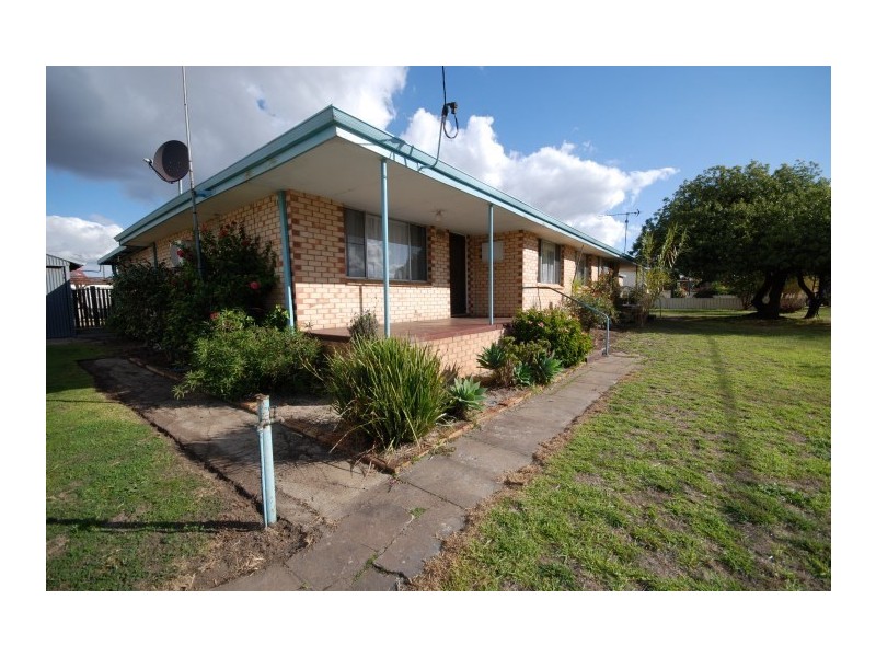 3 Dellar Street, Narrogin WA 6312