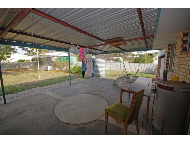 5 Dellar Street, Narrogin WA 6312