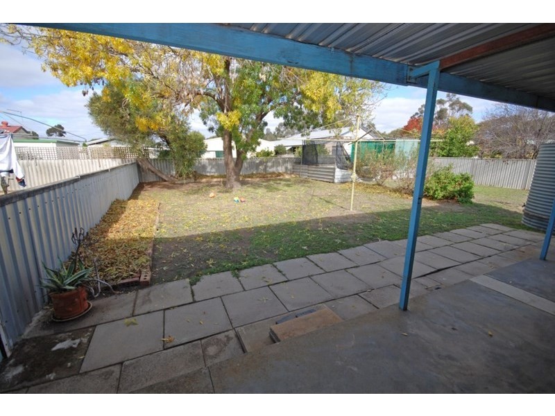 5 Dellar Street, Narrogin WA 6312