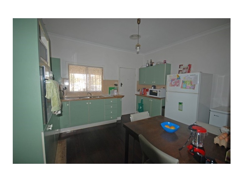 28 Doney Street, Narrogin WA 6312