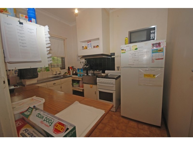 11 Doney Street, Narrogin WA 6312