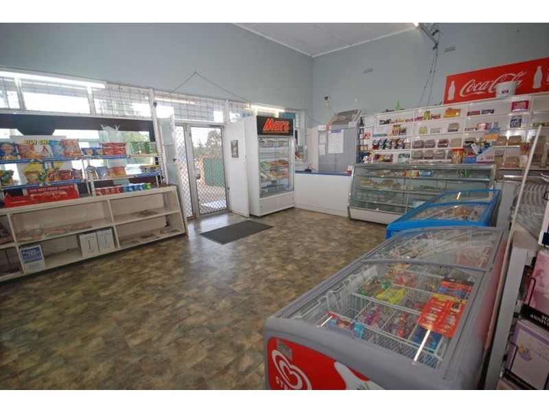 11 Doney Street, Narrogin WA 6312