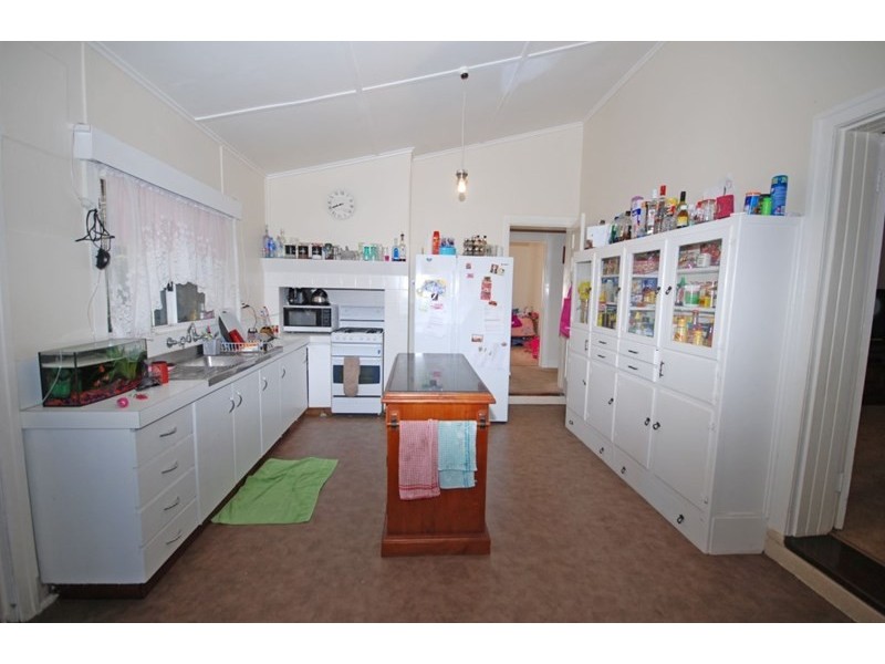 22 Argus Street, Narrogin WA 6312