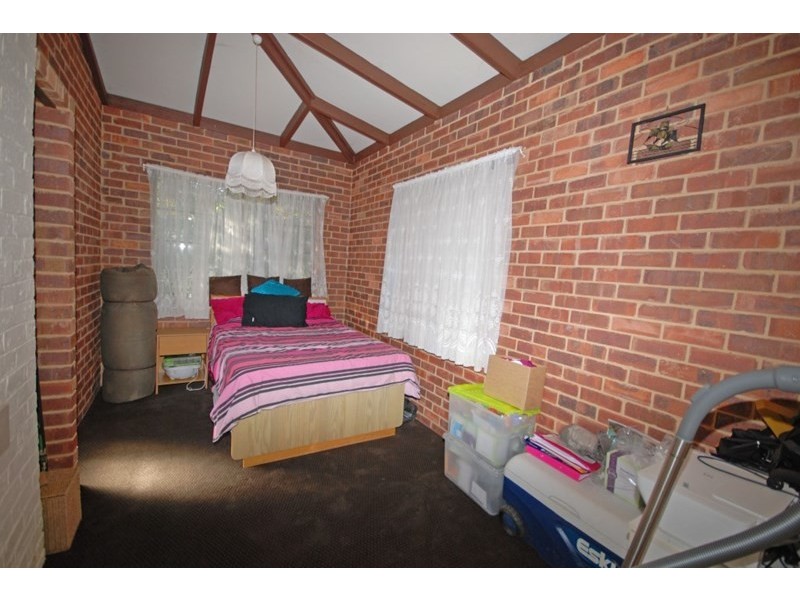 22 Argus Street, Narrogin WA 6312