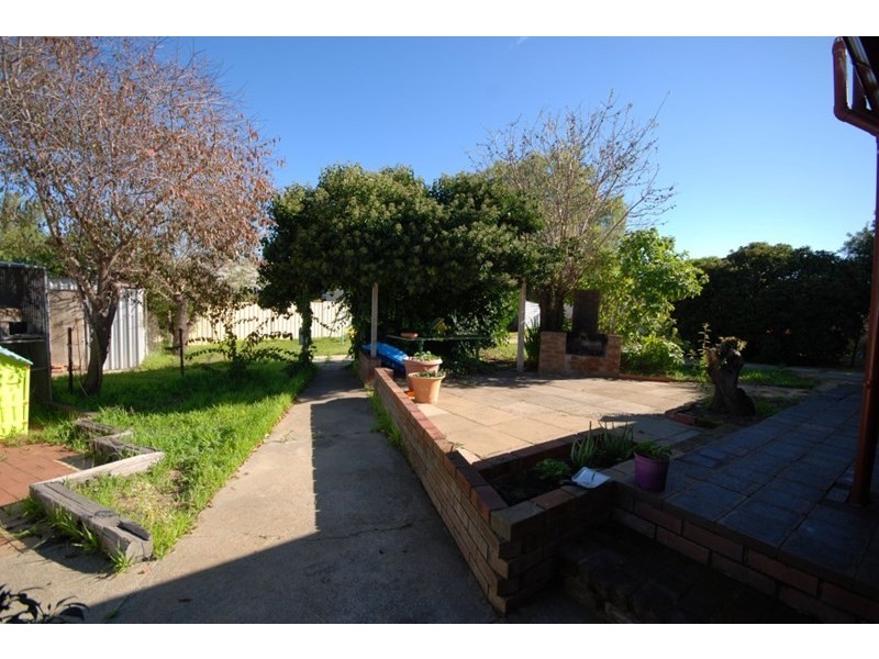 22 Argus Street, Narrogin WA 6312