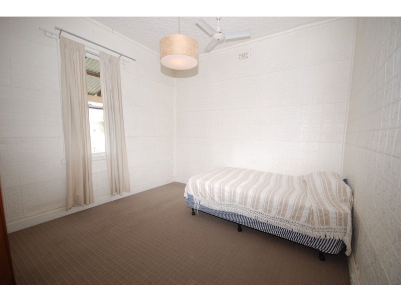 32 Forrest Street, Narrogin WA 6312