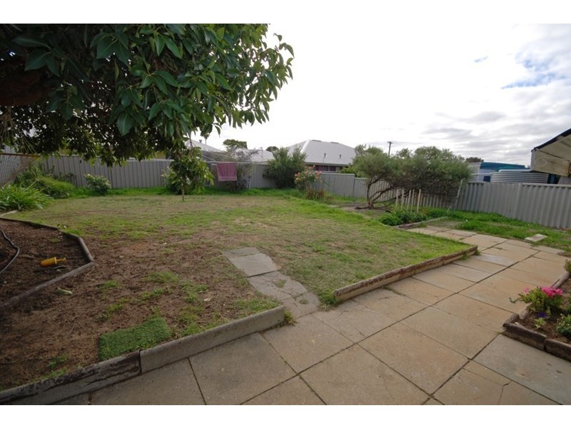 32 Forrest Street, Narrogin WA 6312