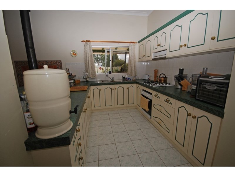 37 Grant Street, Narrogin WA 6312