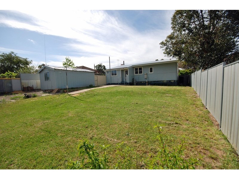 137 Clayton Road, Narrogin WA 6312