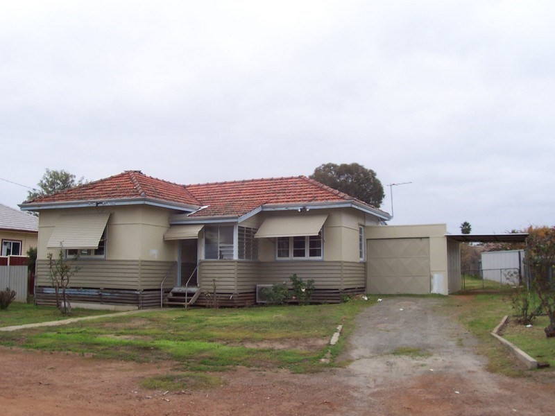 4 Hillman Street, Narrogin WA 6312