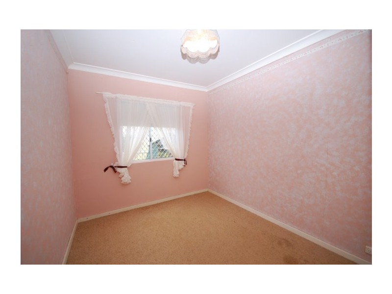 11 Falcon Street, Narrogin WA 6312