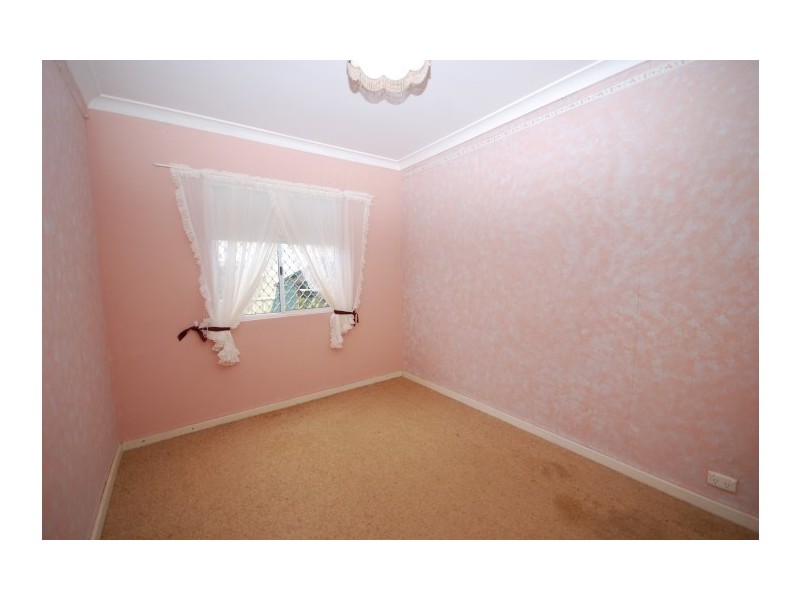 11 Falcon Street, Narrogin WA 6312