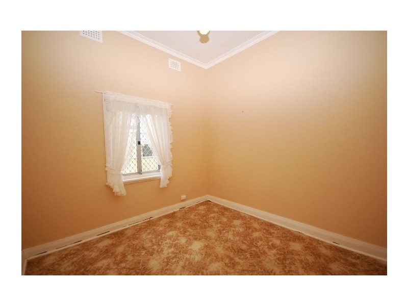 11 Falcon Street, Narrogin WA 6312