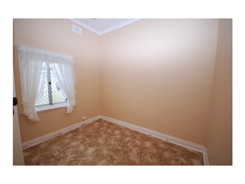 11 Falcon Street, Narrogin WA 6312