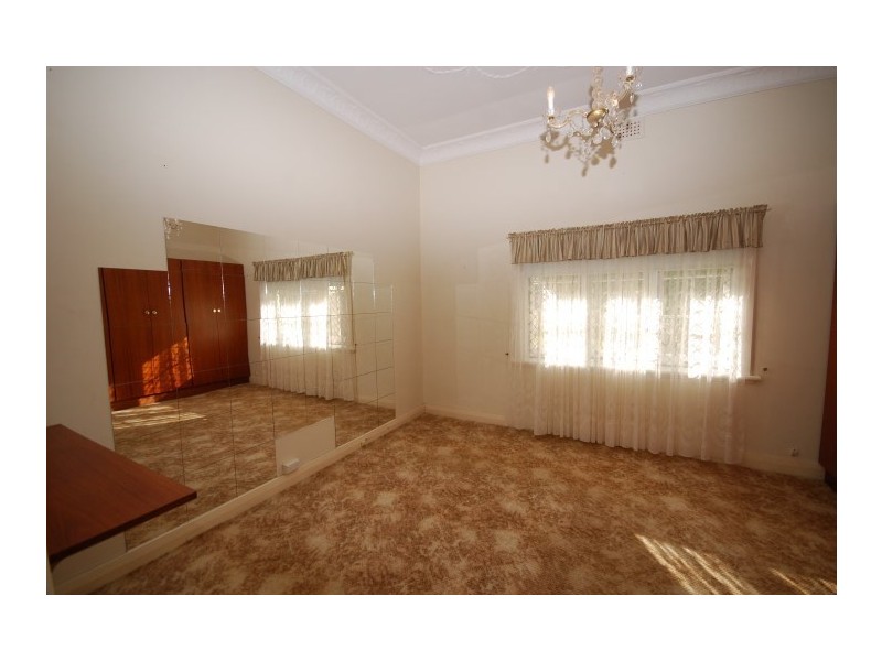 11 Falcon Street, Narrogin WA 6312