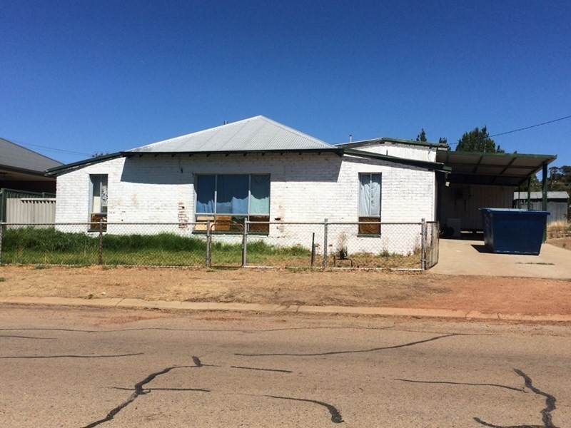 37 Lock Street, Narrogin WA 6312