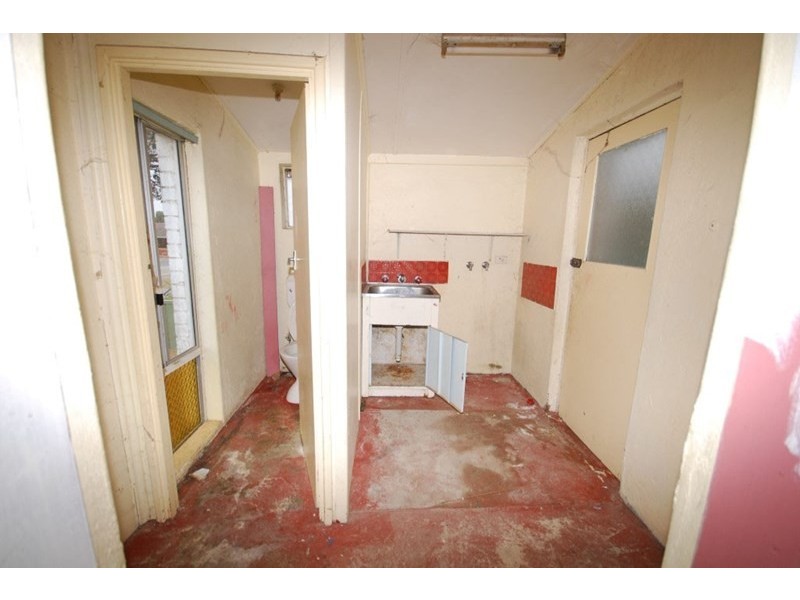 37 Lock Street, Narrogin WA 6312