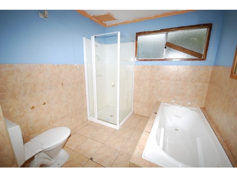 37 Lock Street, Narrogin WA 6312