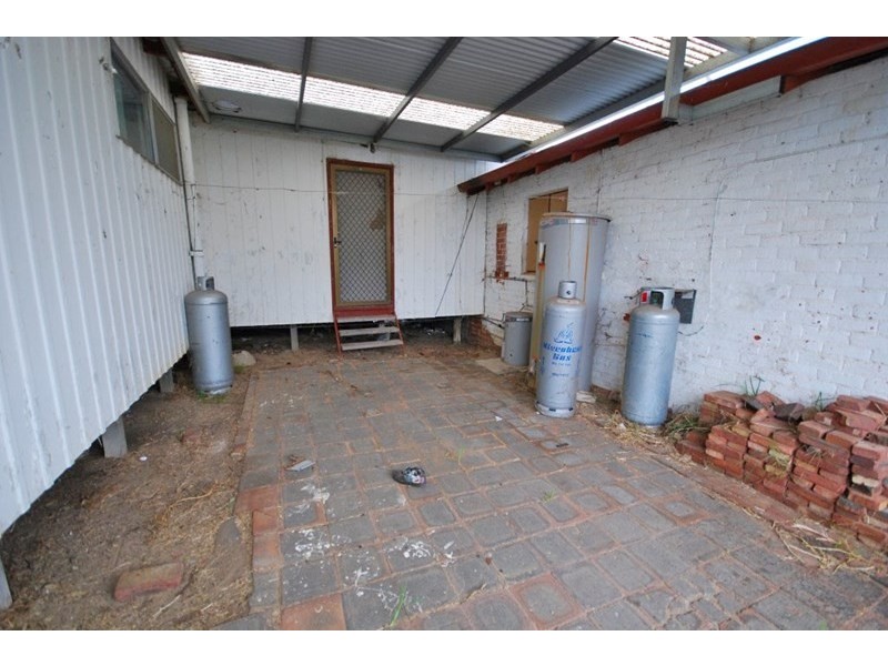 37 Lock Street, Narrogin WA 6312