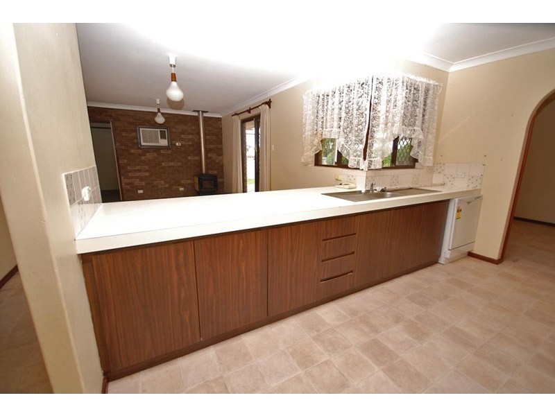 133 Narrakine Road, Narrogin WA 6312