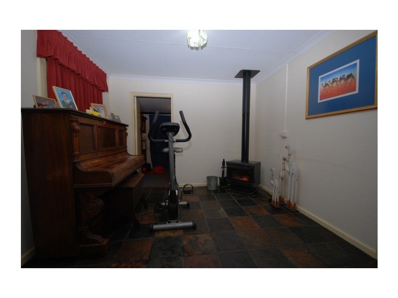 25 Hotham Street, Popanyinning WA 6309