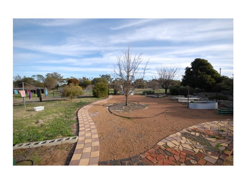 25 Hotham Street, Popanyinning WA 6309