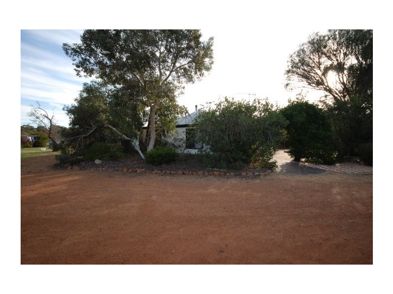 25 Hotham Street, Popanyinning WA 6309