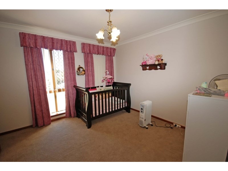 25 Hough Street, Narrogin WA 6312