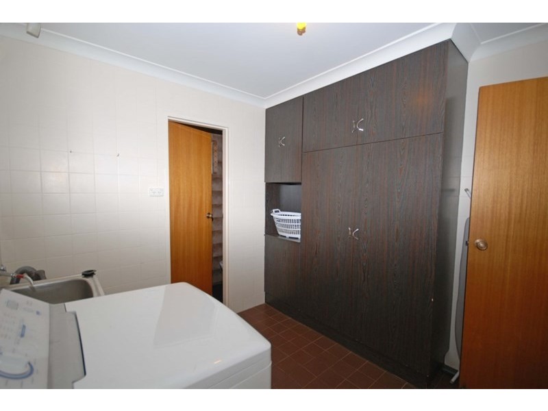 25 Hough Street, Narrogin WA 6312