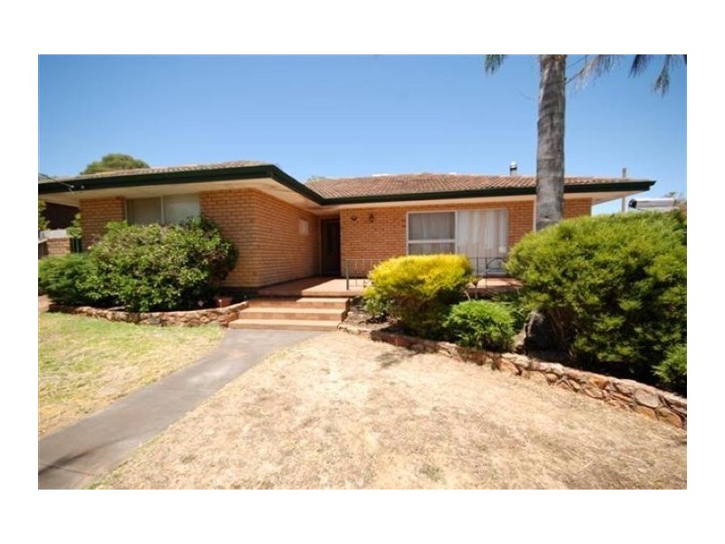72 Doney Street, Narrogin WA 6312