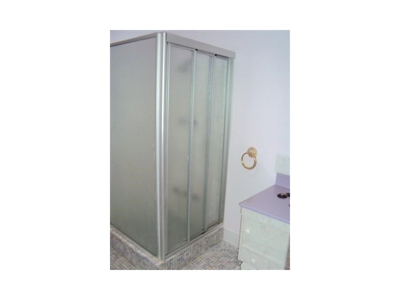 2B Lock Street, Narrogin WA 6312