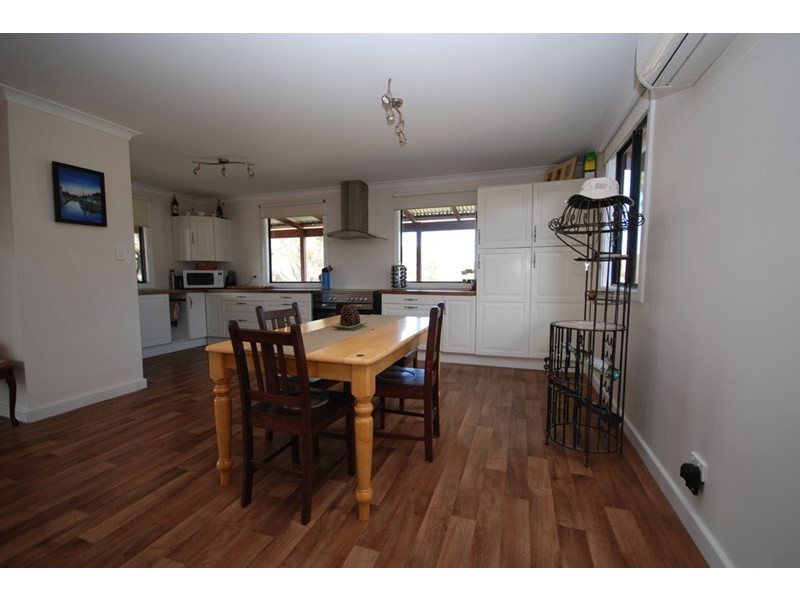 74 Dungog Street, Cuballing WA 6311