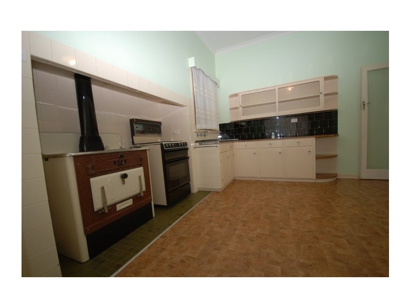 51 Grant Street, Narrogin WA 6312