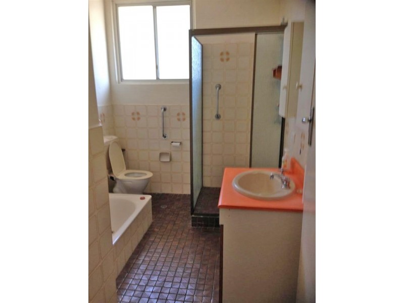 80 Brookton Highway, Brookton WA 6306