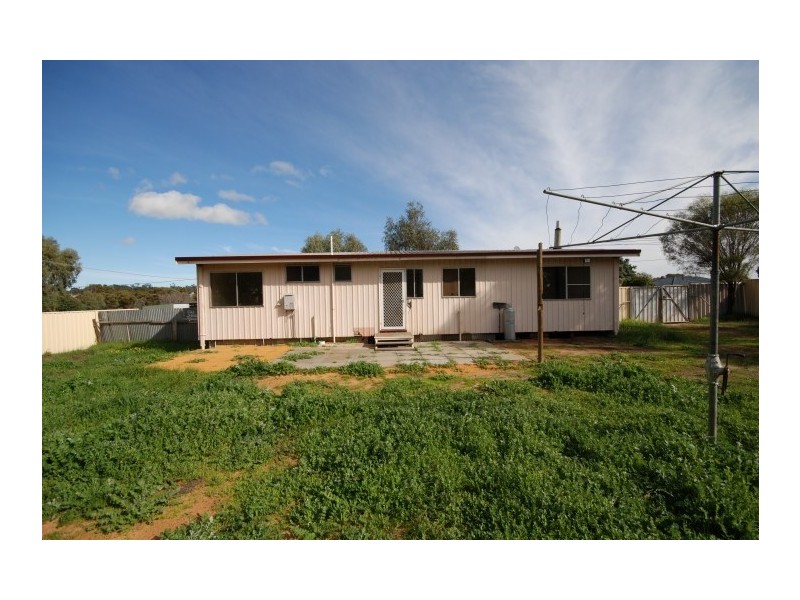 19 Stratford Street, Pingelly WA 6308