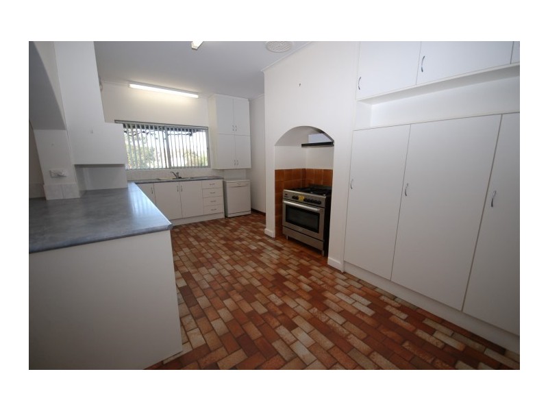 54 Palmer Street, Narrogin WA 6312