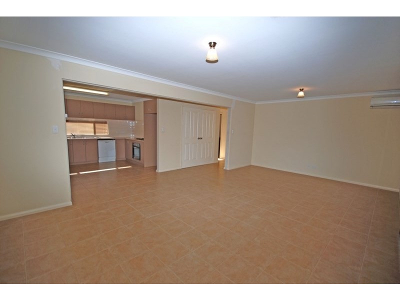 2 Sandalwood Place, Boddington WA 6390