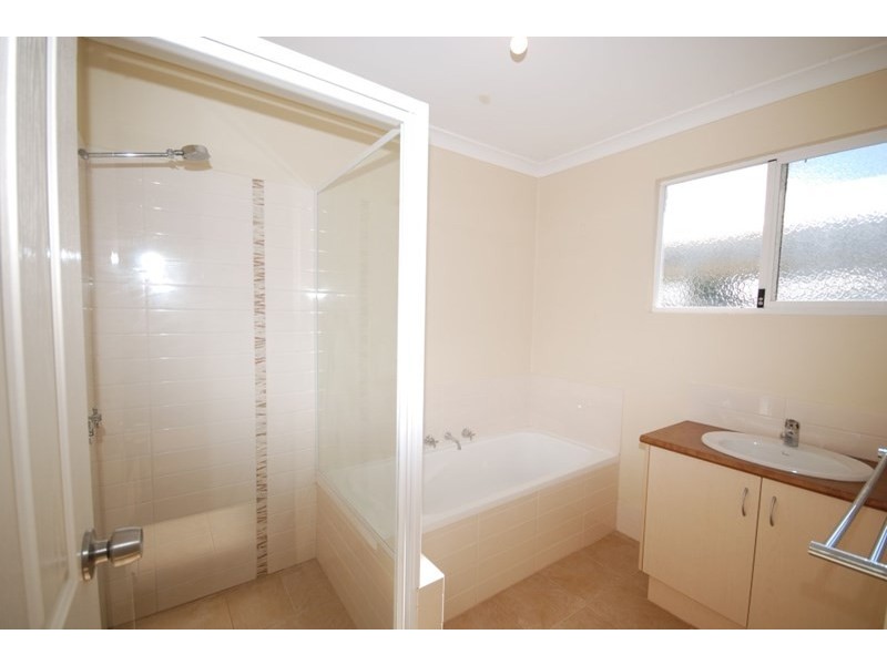 2 Sandalwood Place, Boddington WA 6390